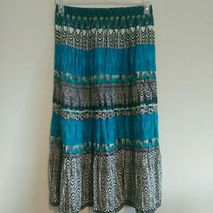 Comfy and Flowy skirt